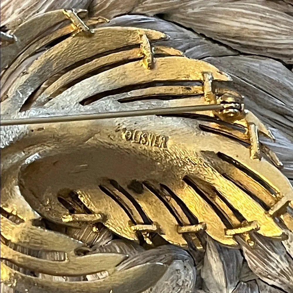 Lisner Jewelry this vintage
